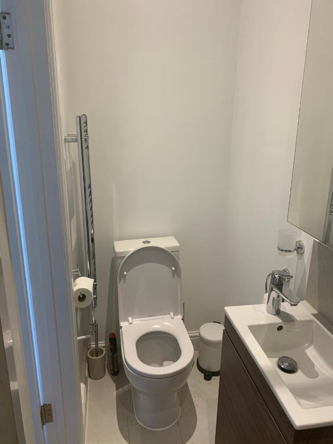 Beautiful One Bedroom Flat In The Heart Of Notting Hill Gate London Luaran gambar
