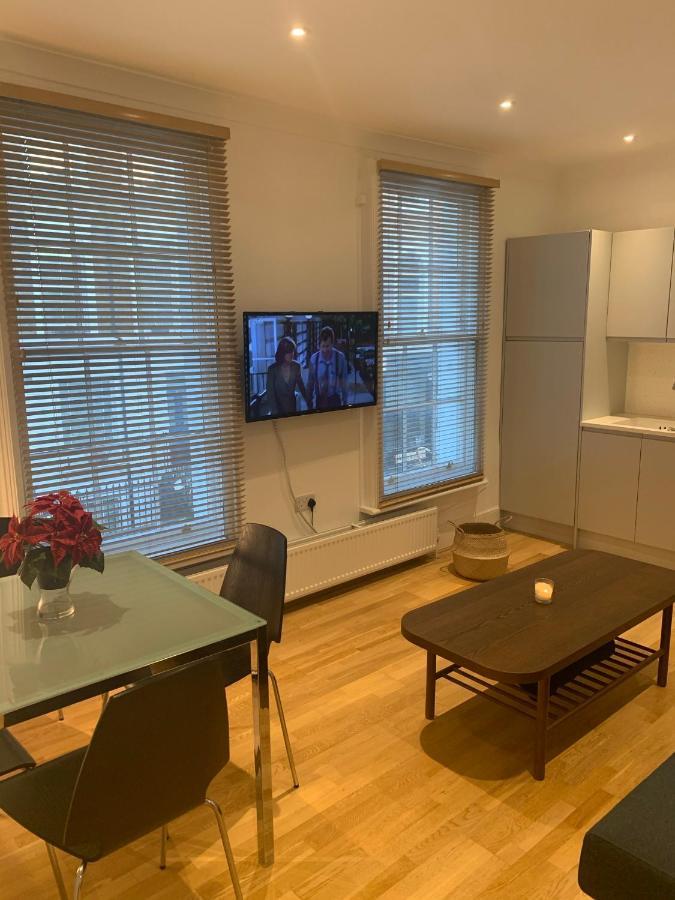Beautiful One Bedroom Flat In The Heart Of Notting Hill Gate London Luaran gambar