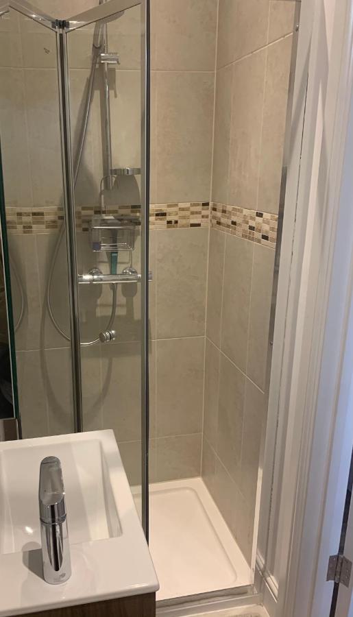 Beautiful One Bedroom Flat In The Heart Of Notting Hill Gate London Luaran gambar